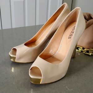 GUESS Cream&Gold Platform Heels